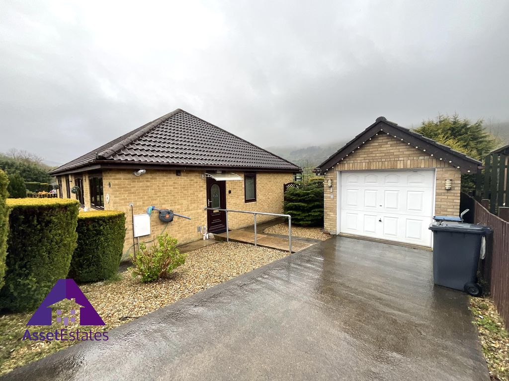 3 bed detached bungalow for sale in Gwaun Delyn Close, Nantyglo, Ebbw ...