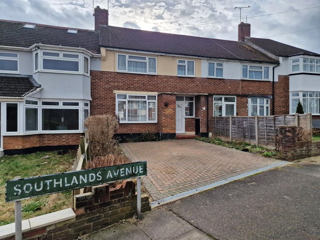 3 bed terraced house for sale in Southlands Avenue, Orpington BR6, £