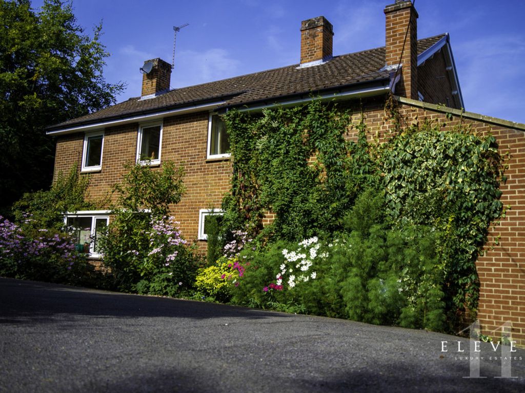 4 bed detached house for sale in Cumnor Hill, Oxfordshire OX2, £