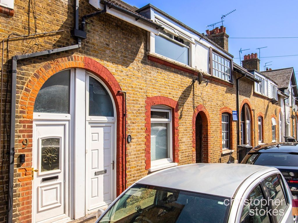 3 bed terraced house for sale in Swanfield Road, Waltham Cross EN8 Zoopla