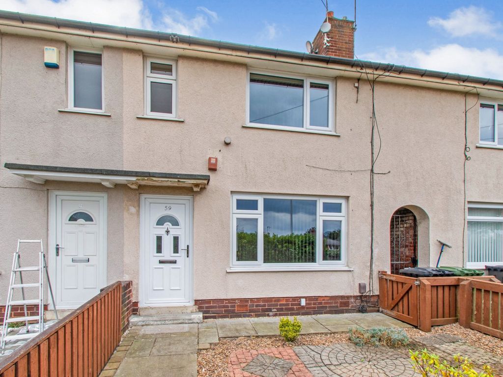 2 bed terraced house to rent in East Grange Rise, Leeds, West Yorkshire