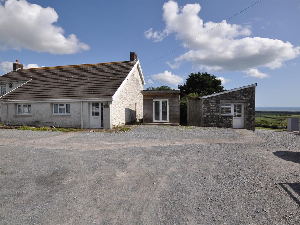 2 bed semidetached house for sale in Gosport Street, Laugharne