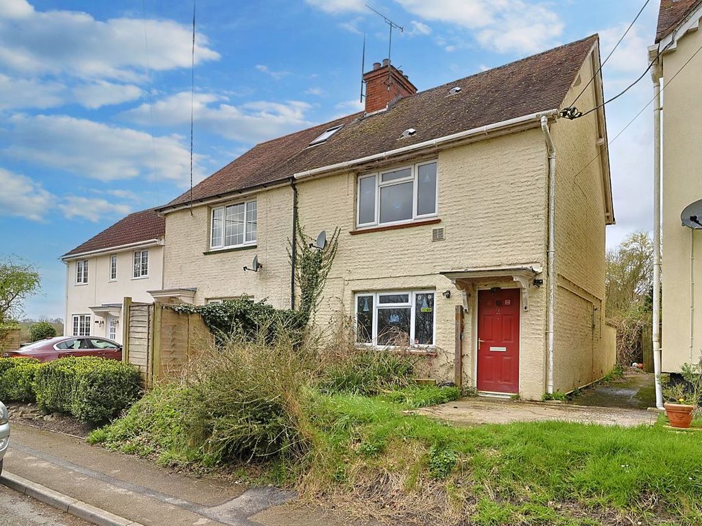 3 bed semidetached house for sale in 2 West Bourton Road, Bourton