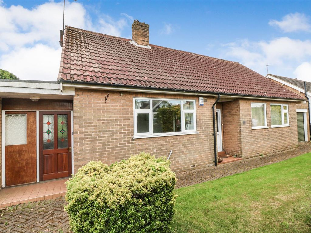 4 bed detached bungalow for sale in Lilly Hall Road, Maltby, Rotherham