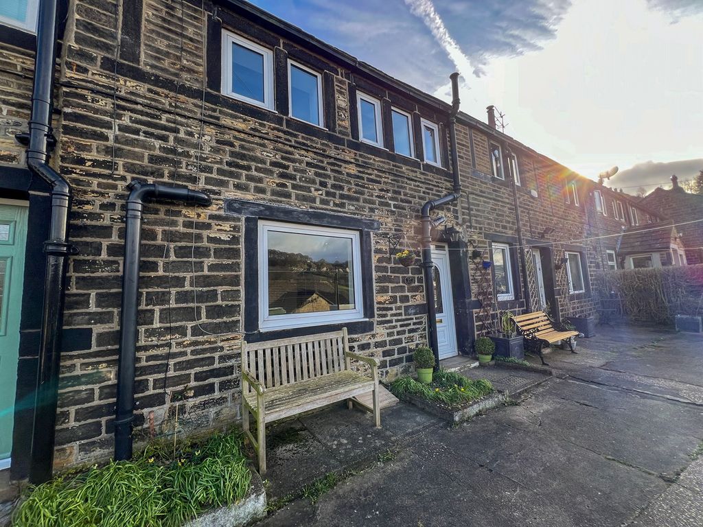 2 bed terraced house for sale in Underbank Old Road, Holmfirth HD9, £