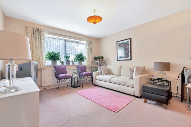 1 bed flat for sale in Montague Road, Wimbledon, London SW19 Zoopla