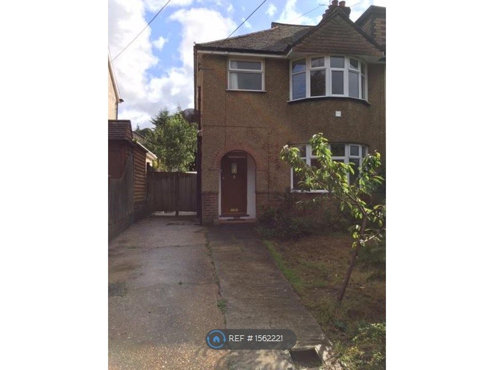 3 bed semidetached house to rent in Maidstone Road, Sevenoaks TN15