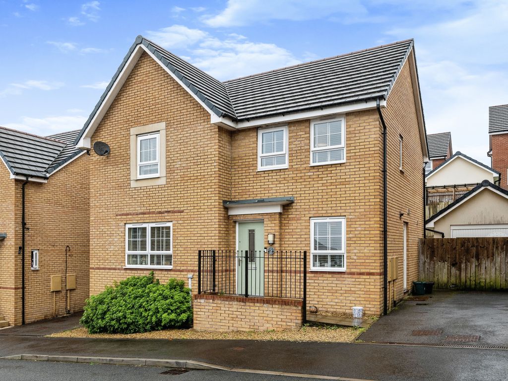 4 bed detached house for sale in Niven Drive, Tonna SA11, £375,000 Zoopla