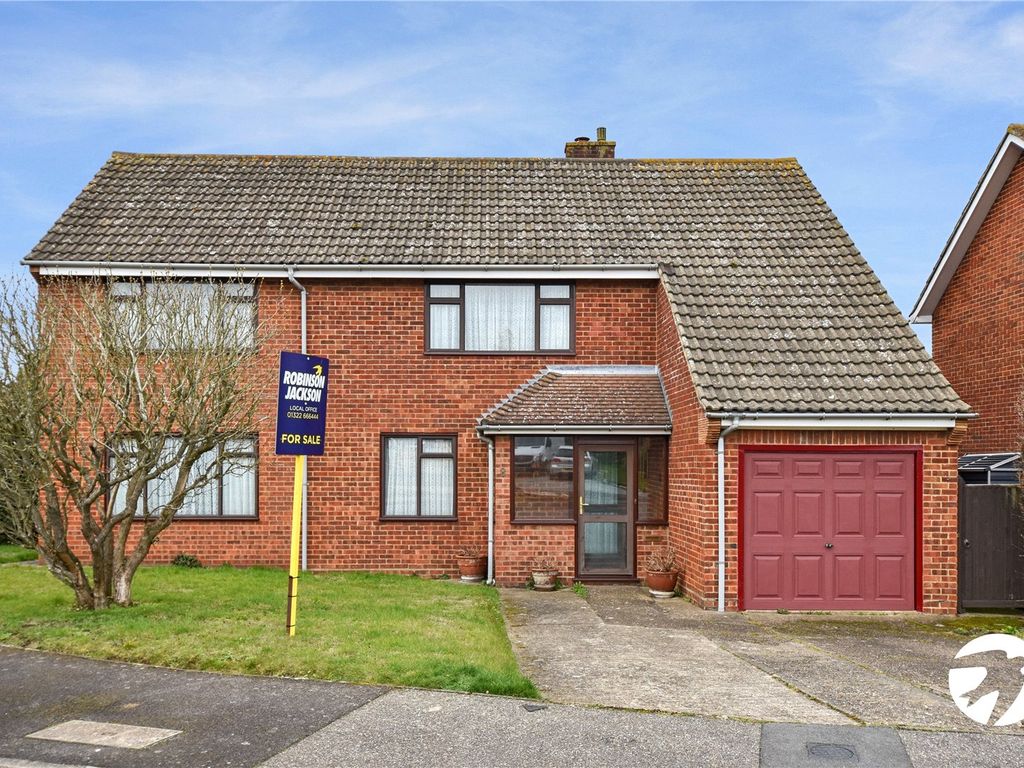 4 bed detached house for sale in Philip Avenue, Swanley, Kent BR8 Zoopla