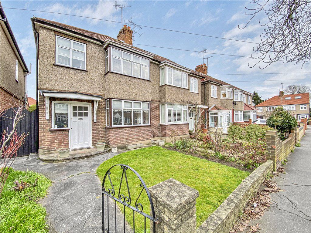 3 bed semidetached house for sale in Kneller Gardens, Isleworth TW7