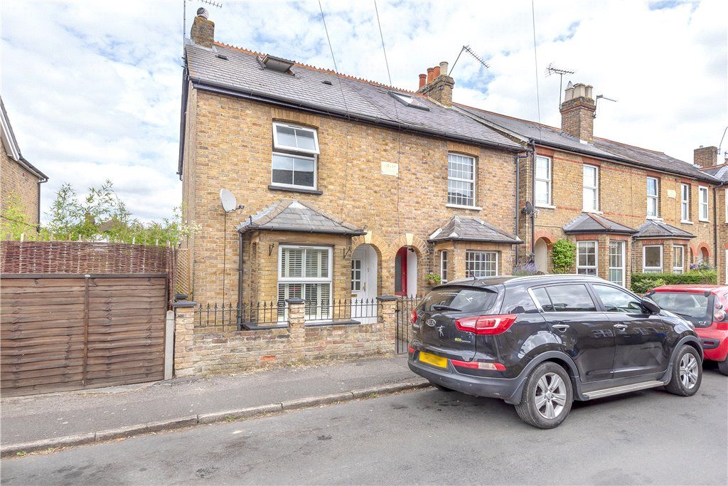 3 bed semidetached house to rent in Alma Road, Eton Wick, Windsor SL4