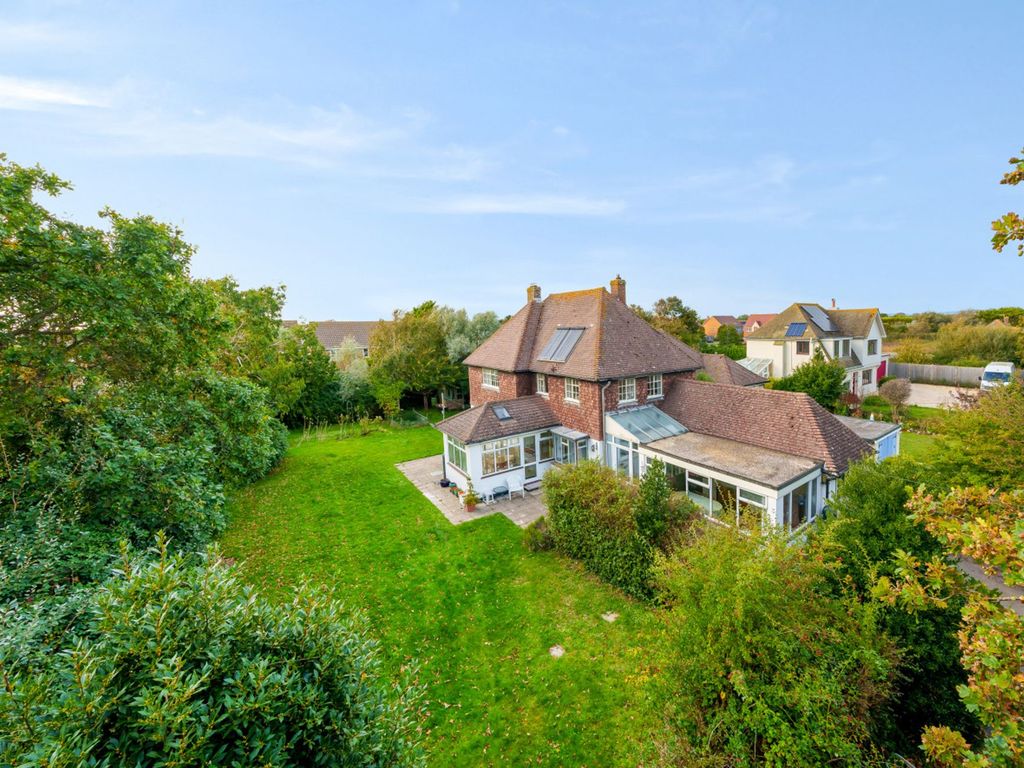 4 bed detached house for sale in Church Road, East Wittering PO20, £