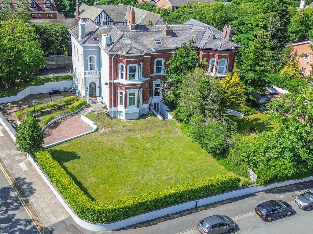 11 bed semidetached house for sale in Westcliffe Road, Birkdale