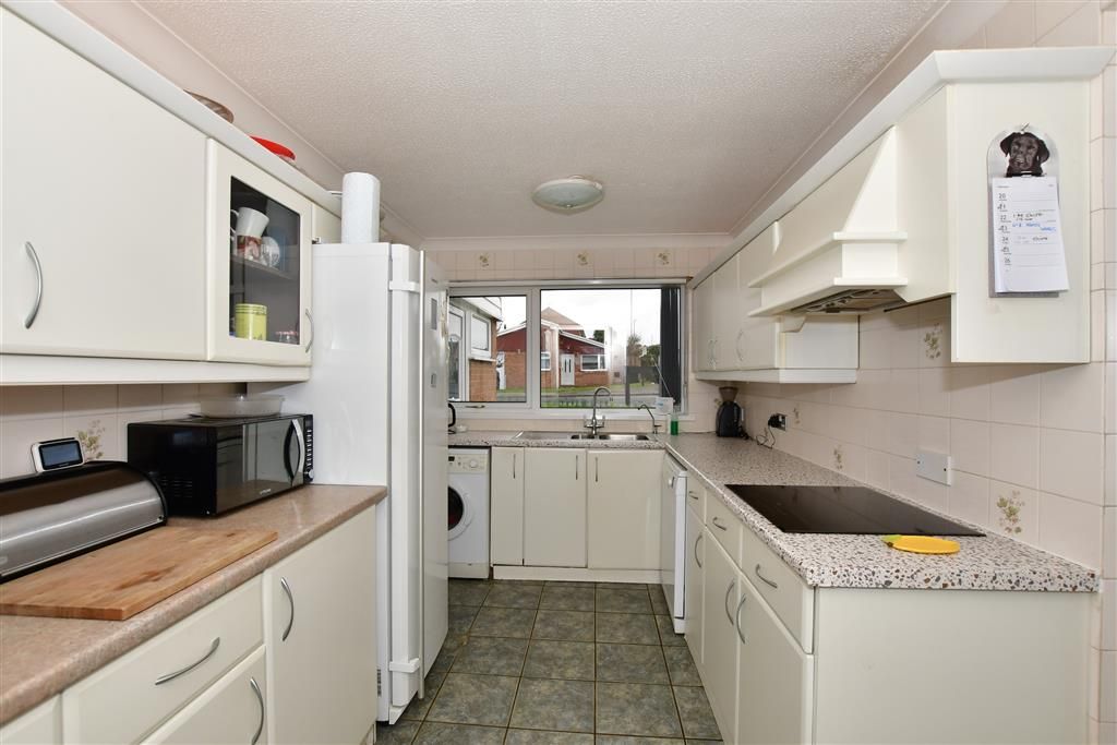 4 bed detached house for sale in Sandhurst Road, Cliftonville, Margate