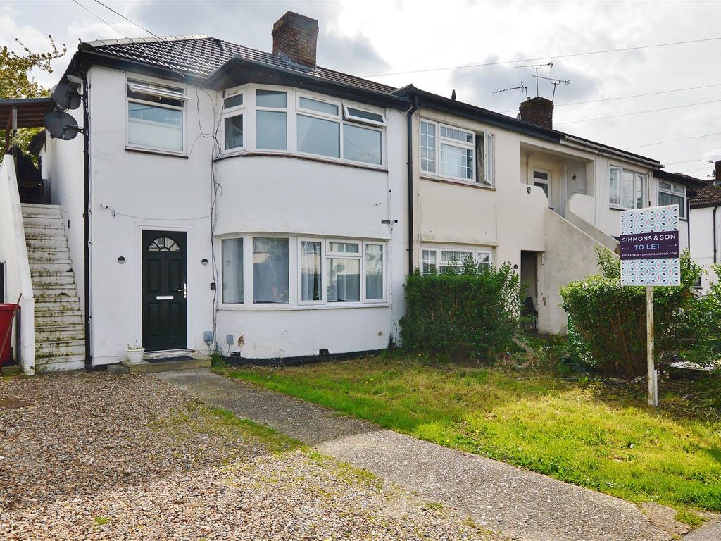 1 bed to rent in Wiltshire Avenue, Farnham Royal, Slough SL2