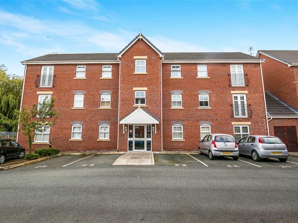 2 bed flat to rent in Bridgewater Close, Frodsham WA6 Zoopla