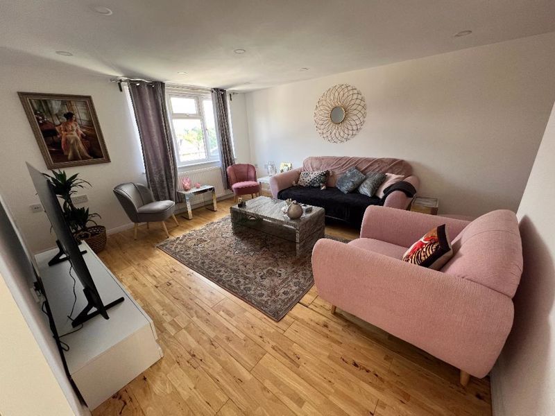 6 bed detached house for sale in Mallow Mead, Abercorn Road, London NW7