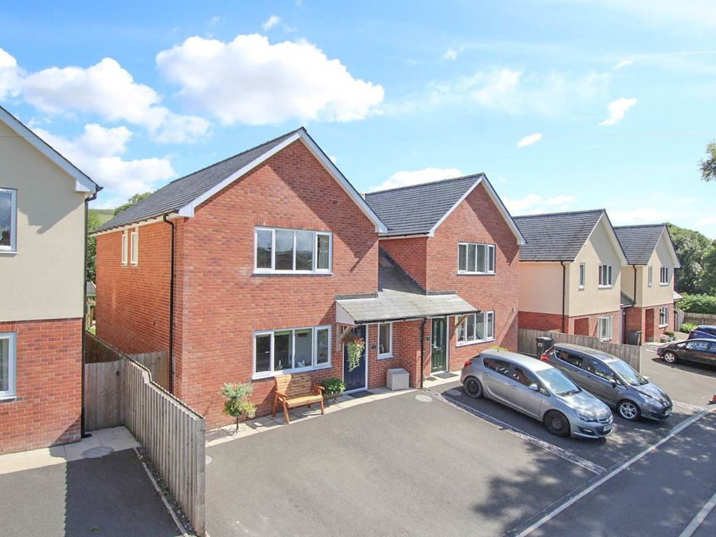 3 bed semidetached house for sale in The Sidings, Garth, Llangammarch