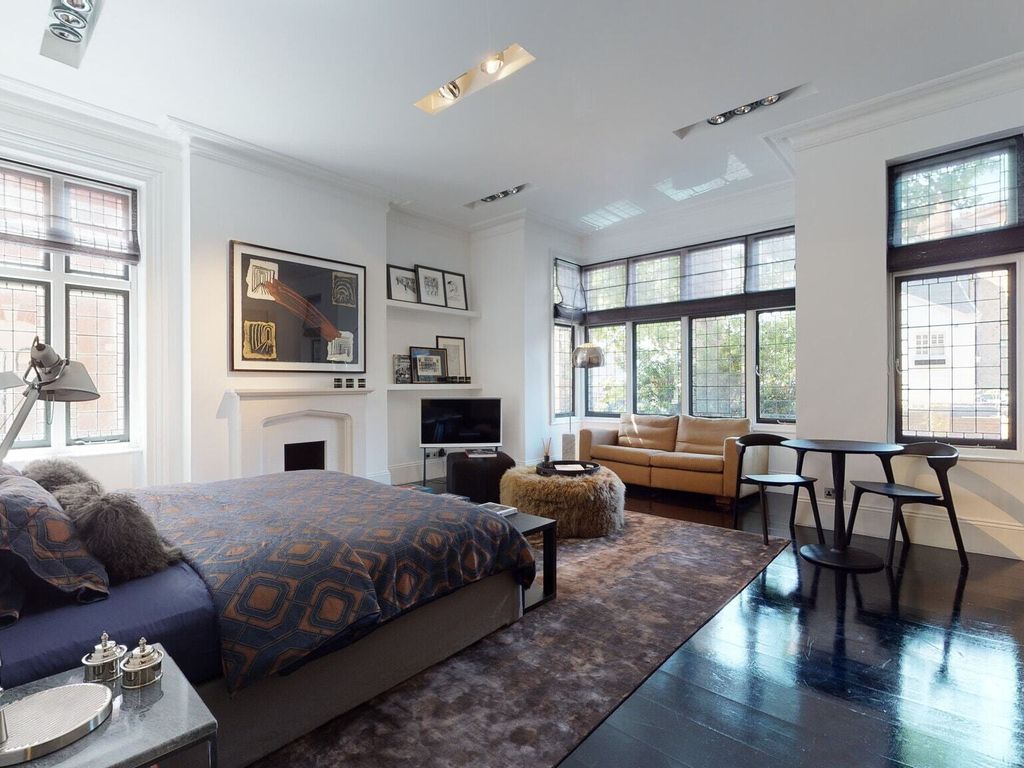 Studio to rent in Cadogan Square, London SW1X, £4,751 pcm - Zoopla