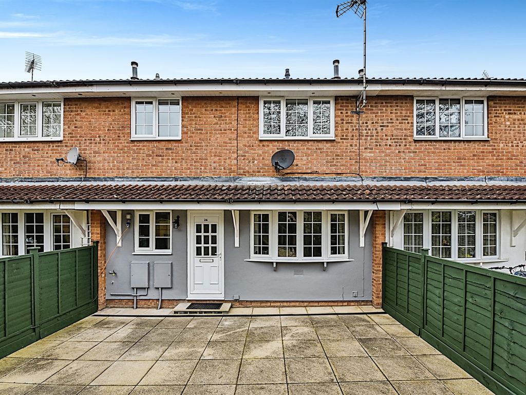 2 bed terraced house for sale in James Close, Pewsham, Chippenham SN15