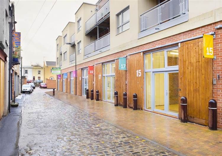 Backfields Lane, Bristol BS2  