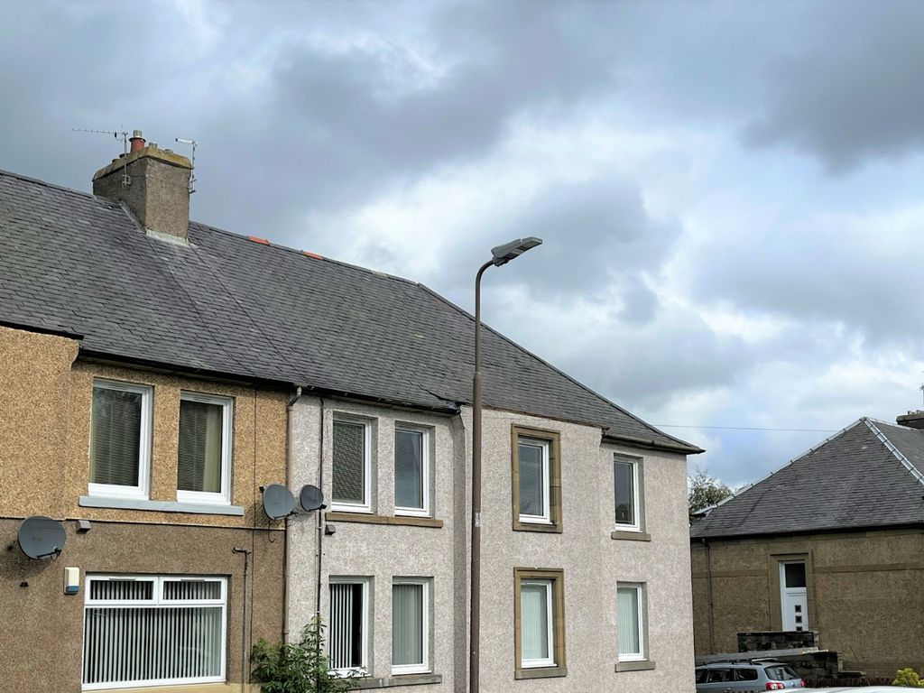 3 bed flat to rent in Calder Road, Livingston EH54 Zoopla