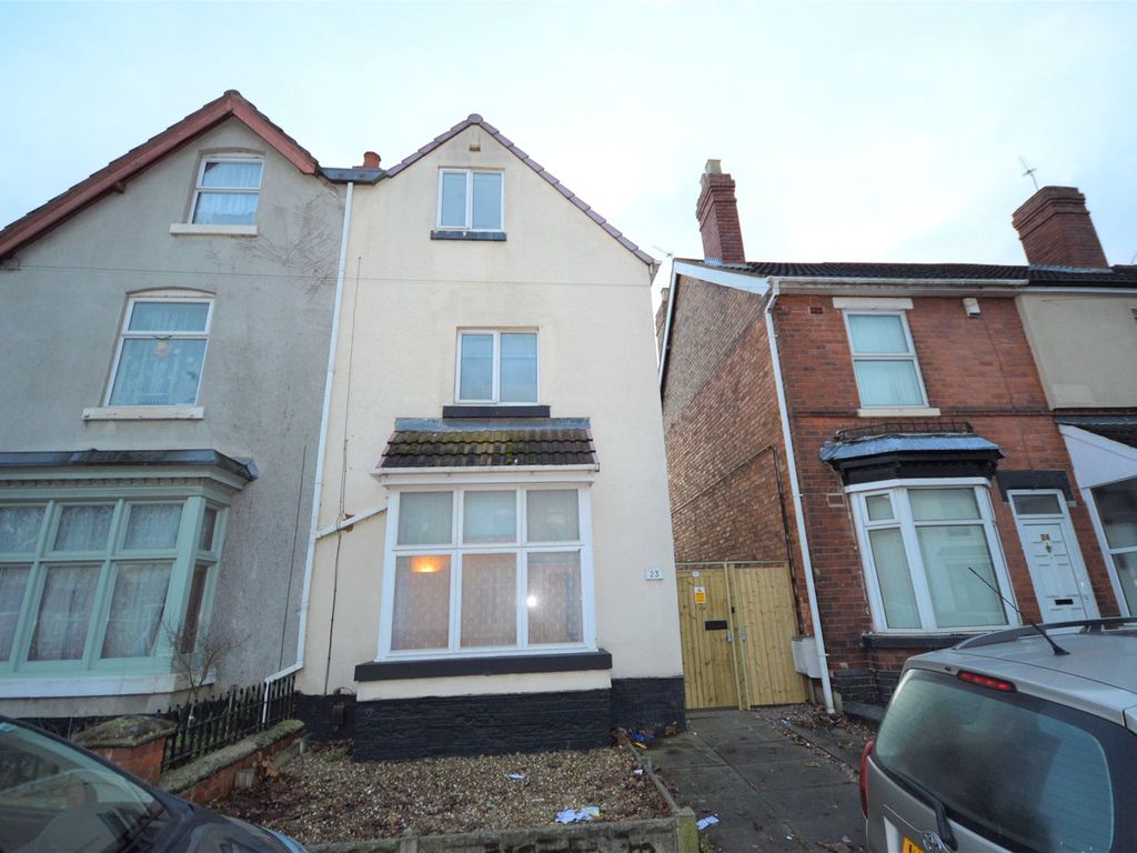 5 bed semidetached house to rent in Hordern Road, Wolverhampton, West