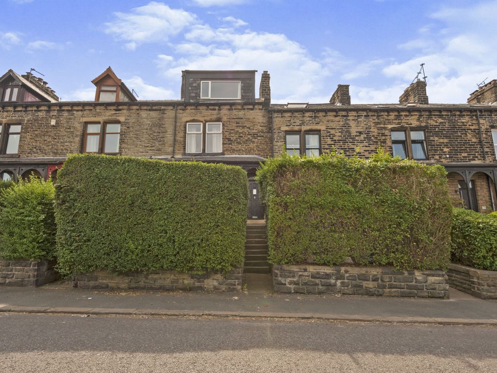 4 bed terraced house for sale in Huddersfield Road, Bradford BD12 Zoopla