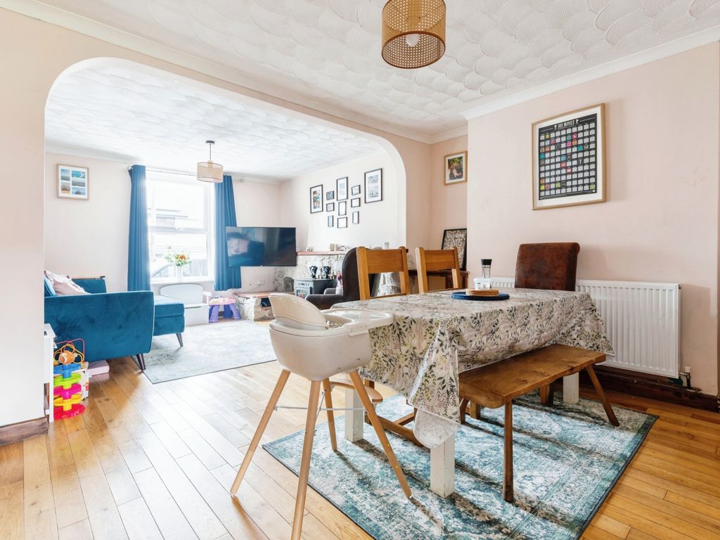 3 bed terraced house for sale in Stannary Road, St. Austell PL26, £