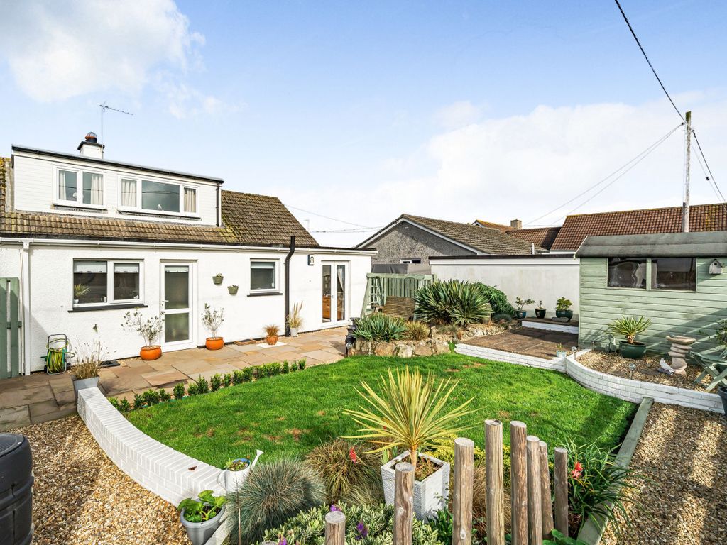 3 bed detached house for sale in Dracaena Crescent, Hayle, Cornwall