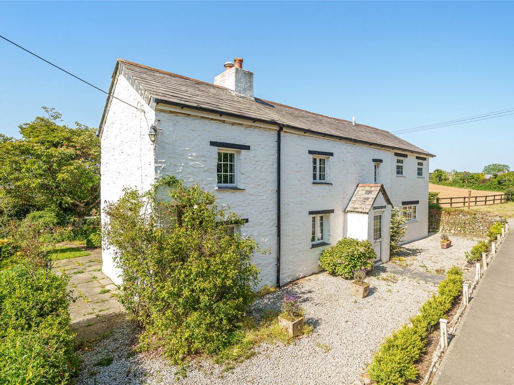 4 bed cottage for sale in West Taphouse, Lostwithiel, Cornwall PL22