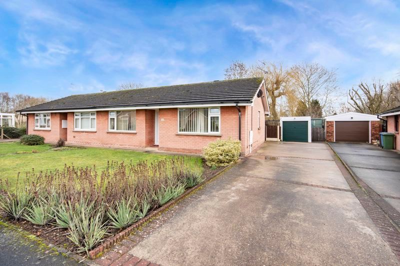 2 bed bungalow for sale in Chesterfield Drive, Retford DN22 Zoopla