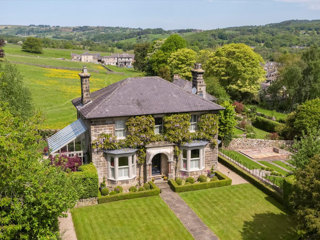 4 bed detached house for sale in Dacre Banks, Harrogate, North