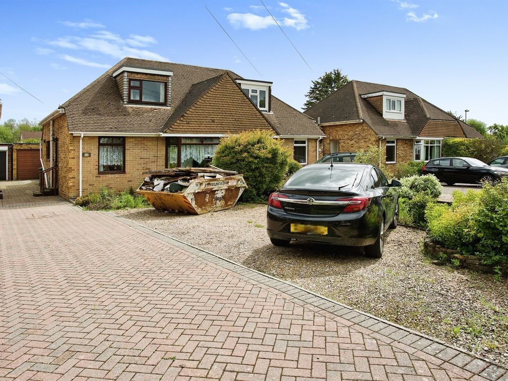 3 bed semidetached bungalow for sale in Redlands Lane, Fareham PO14