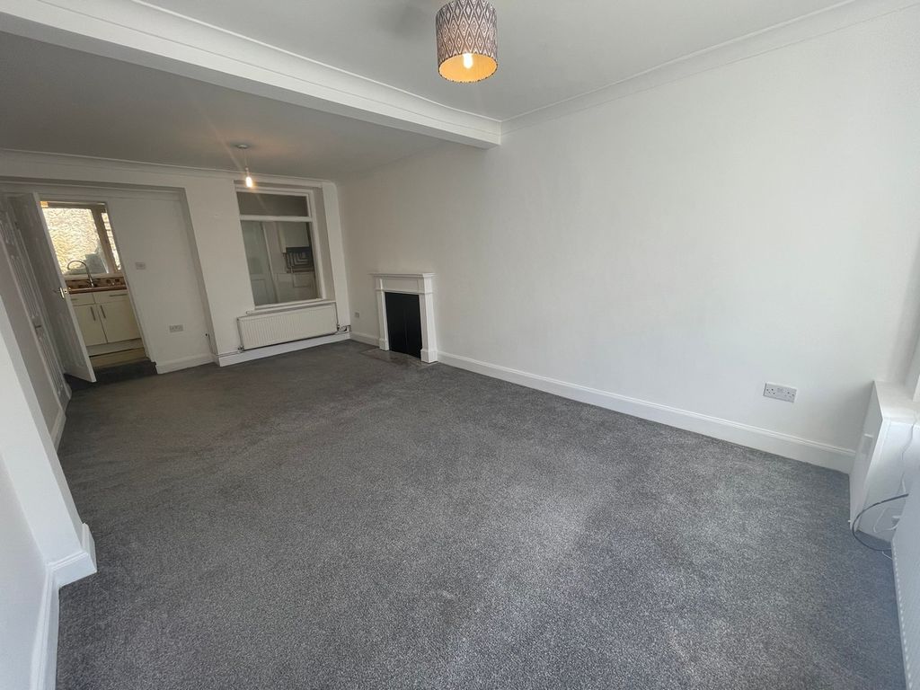 2 bed terraced house to rent in Ynyscynon Road Trealaw , Tonypandy