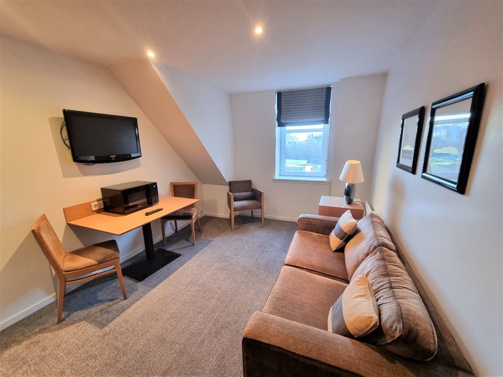 1 bed flat to rent in Rosemount Viaduct, Rosemount, Aberdeen AB25, £575