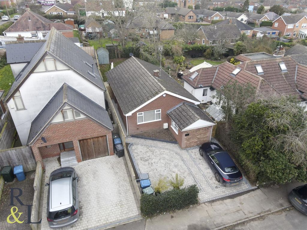 3 bed detached bungalow for sale in Dale Road, Keyworth, Nottingham