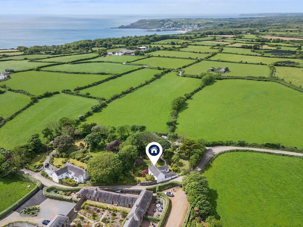 3 bed cottage for sale in St. Keverne, Helston, Cornwall TR12, £675,000