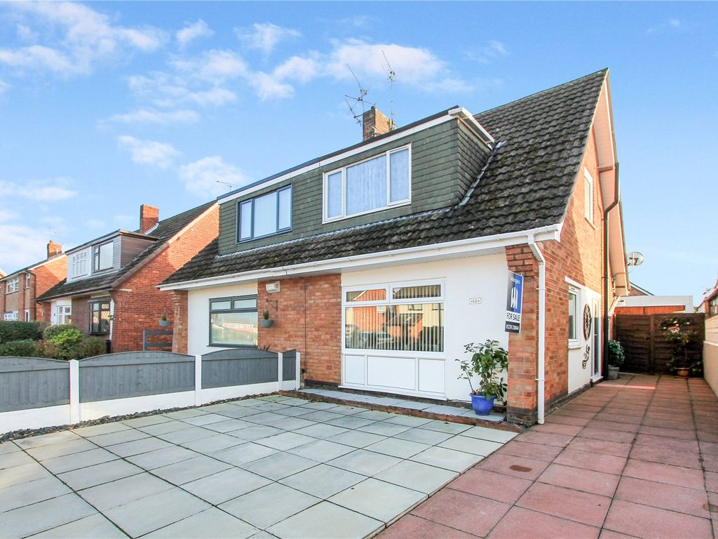 3 bed semidetached house for sale in Lansdowne Road, Crewe, Cheshire