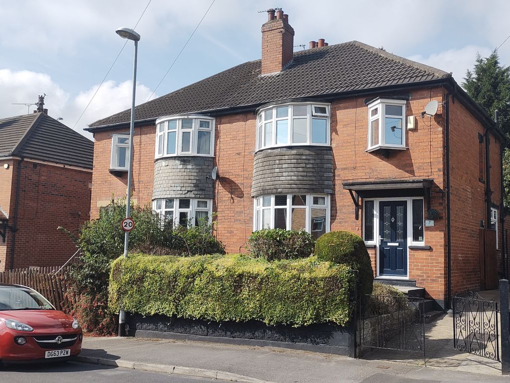 Lea Farm Drive, Leeds LS5  