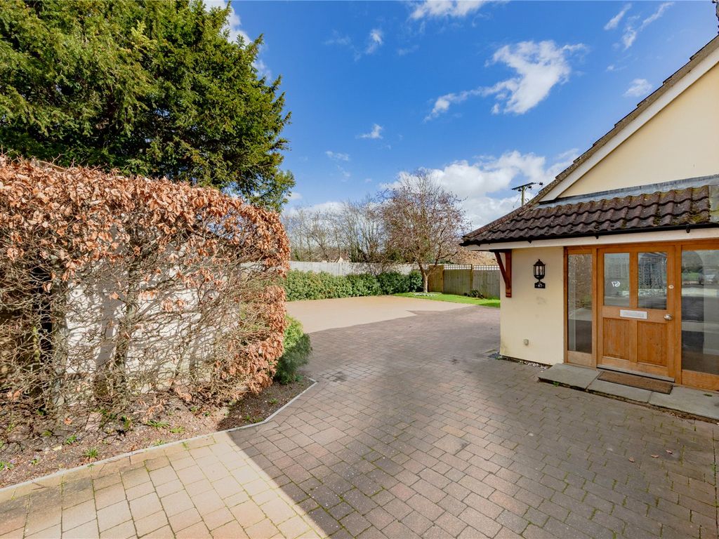 5 bed detached house to rent in High Street, Barrington, Cambridge CB22