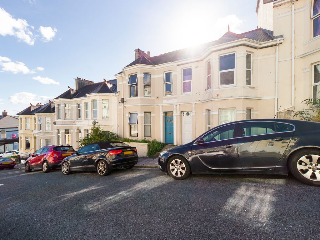 Craven Avenue Plymouth PL4  