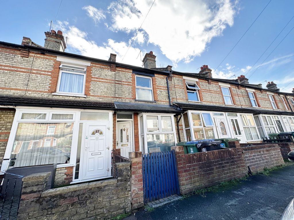 Acme Road, North Watford WD24  