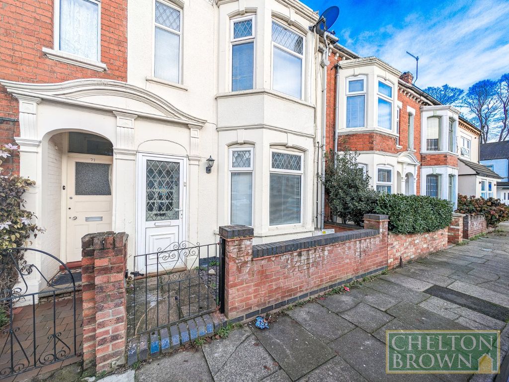 3 bed terraced house for sale in St James Park Road, Northampton NN5, £