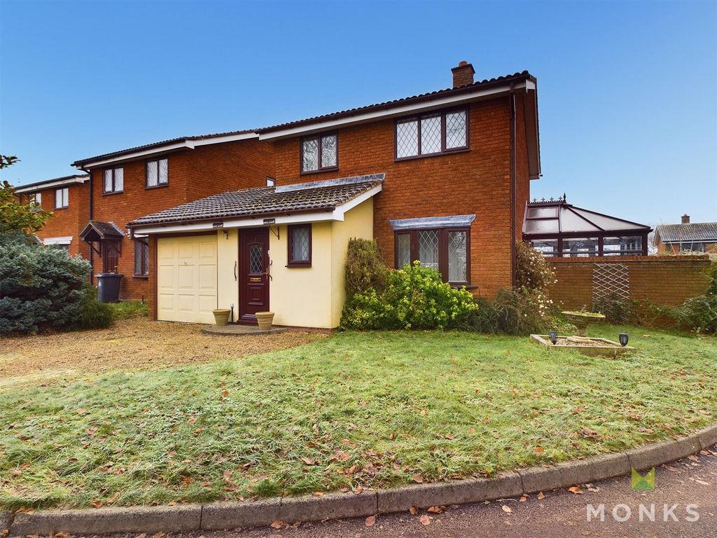 3 bed detached house for sale in Millbrook Drive, Shawbury, Shrewsbury