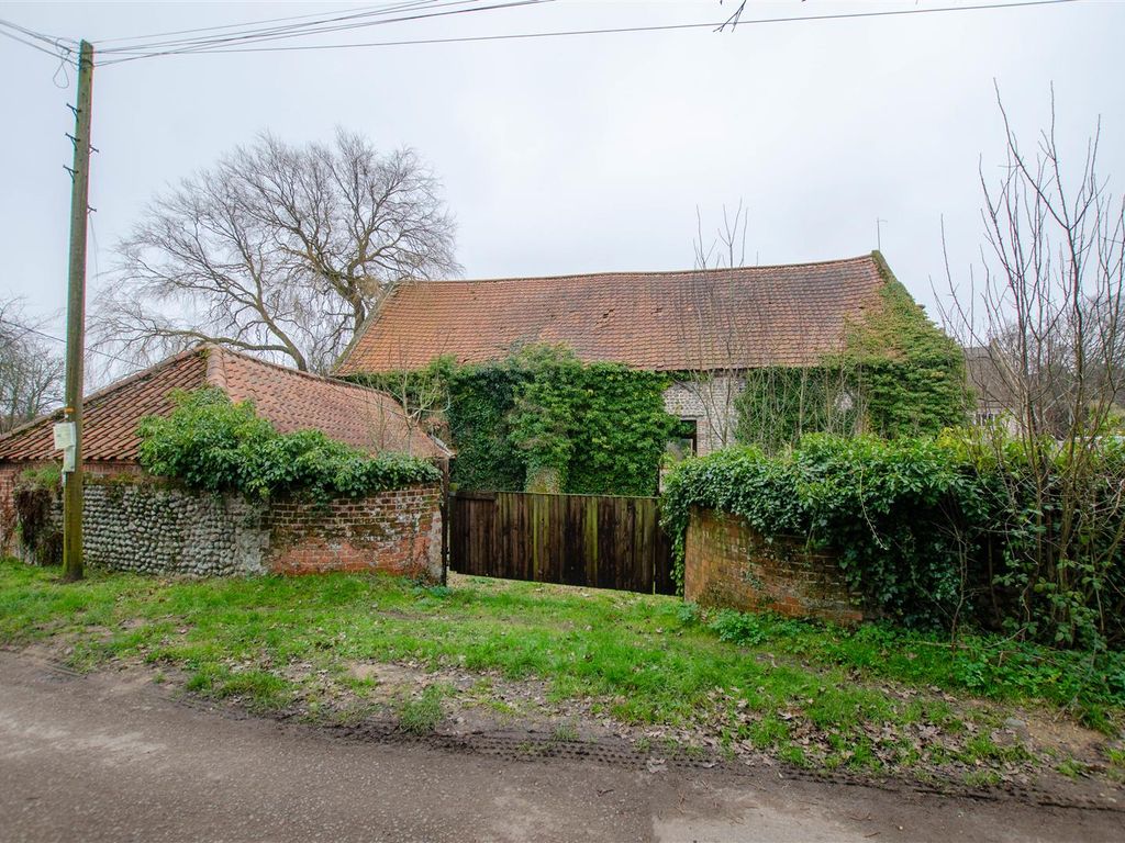 4 bed barn conversion for sale in Trunch, North Norfolk NR28 Zoopla