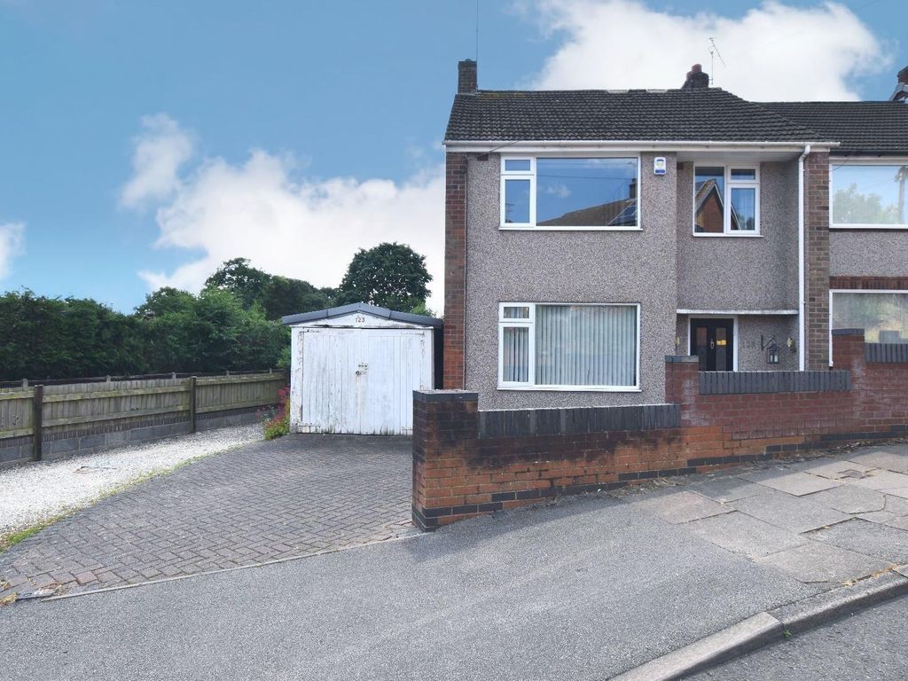 3 bed end terrace house for sale in Torbay Road, Allesley Park