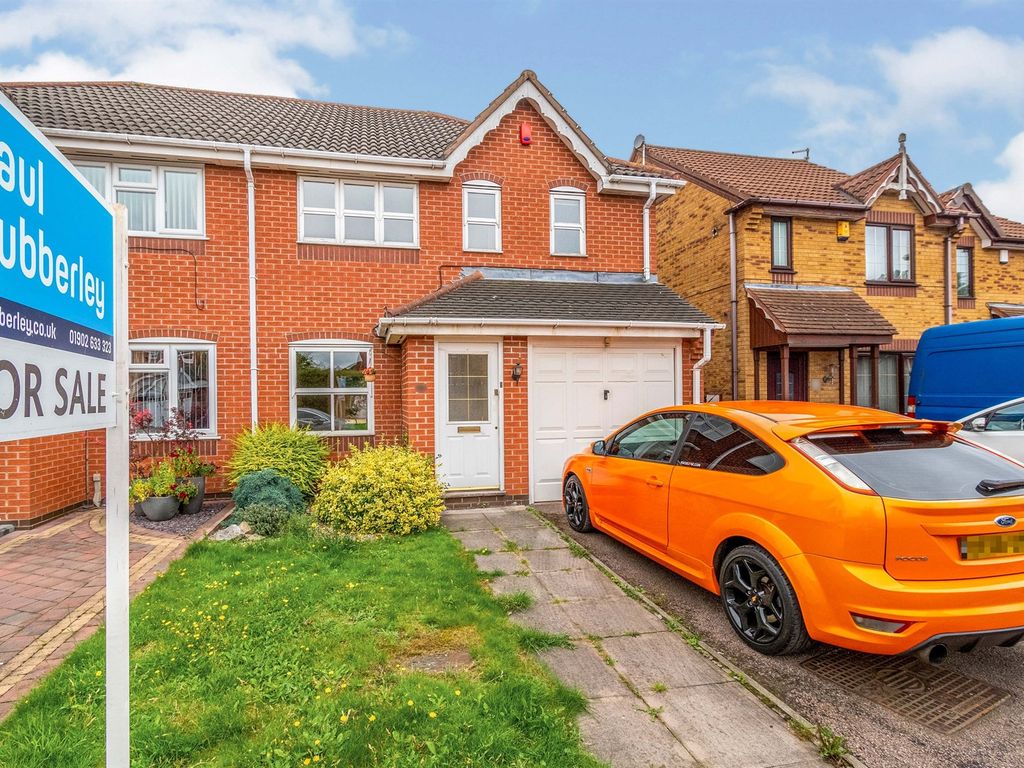 3 bed semidetached house for sale in Lambourn Road, Willenhall WV13