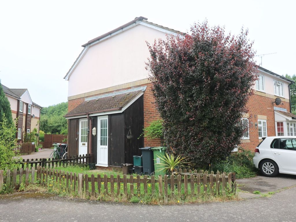 1 bed semidetached house to rent in Thomas Rochford Way, Cheshunt