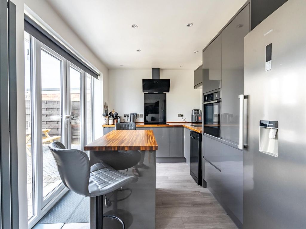 3 bed semidetached bungalow for sale in Hambleton Way, Huntington